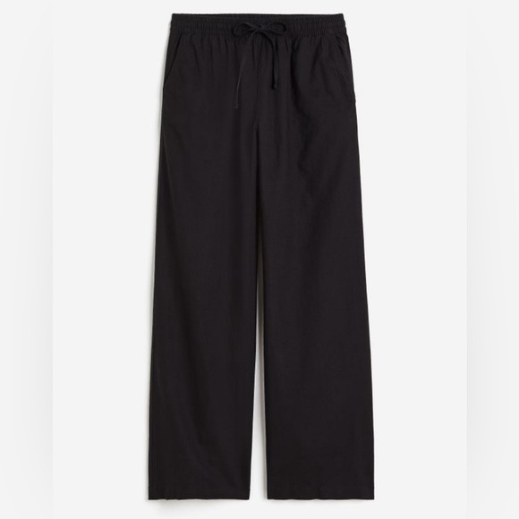 H&M Women’s Black Pants - Picture 1 of 5